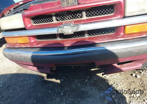 2001 Chevrolet S-10 Ls from USA, damaged, VIN 1GCDT13W11K236337